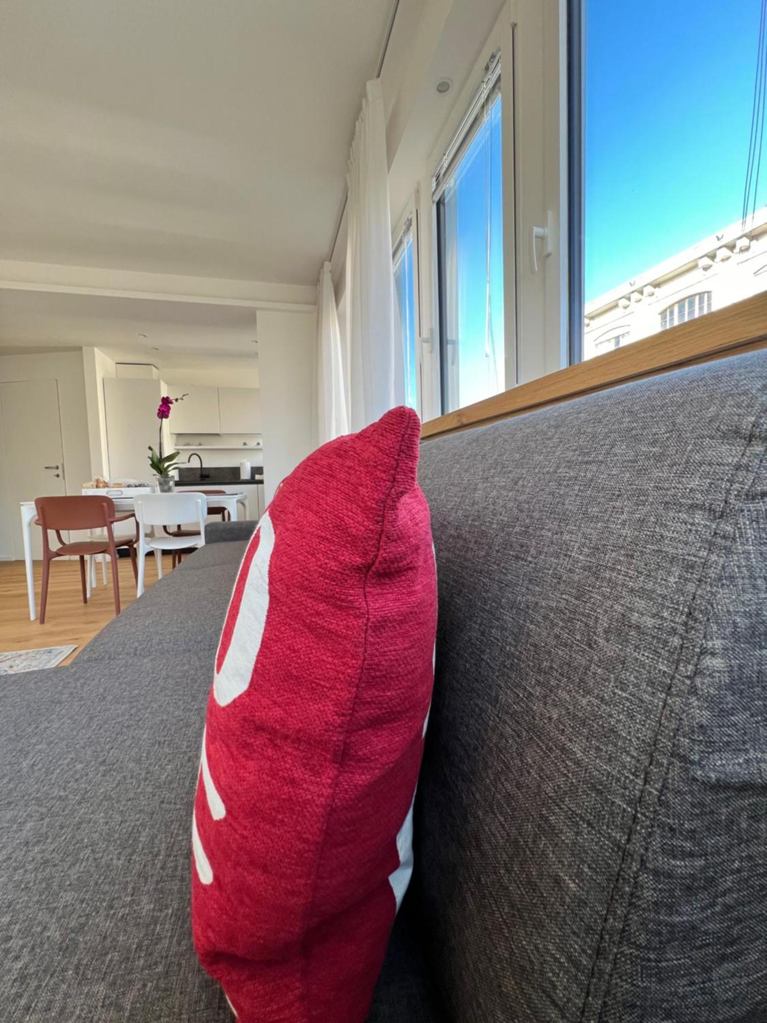 Conte Cavour Apartment Udine Bagian luar foto